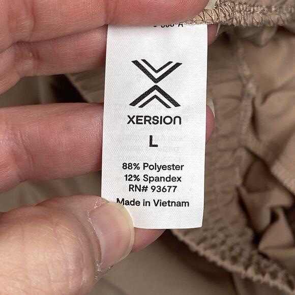 Xersion Shorts Women's Large Wide Waistband High Rise Quick Dri Taupe NWT Pocket - Picture 4 of 6